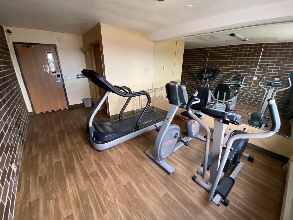 Reliance Inn Wausau Bagian luar foto